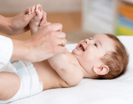 Physiotherapy treatment for hypotonia in babies with neuromotor disorders in London